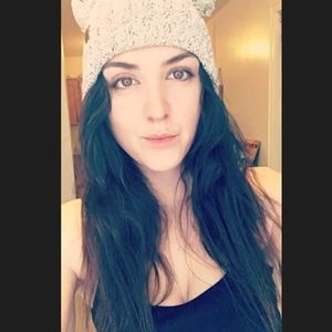 Meet your Posher, Lacey